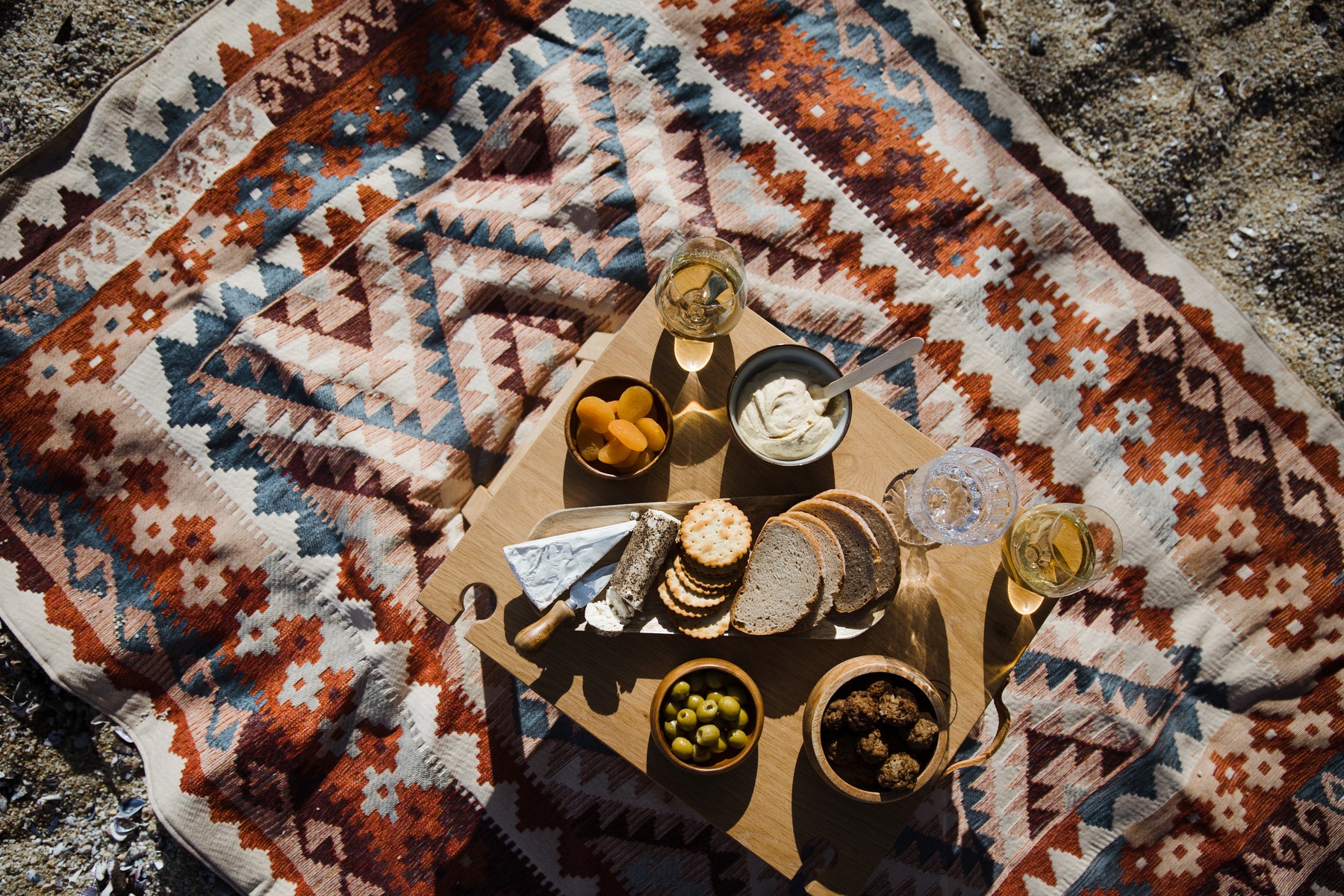 Create the perfect picnic setup