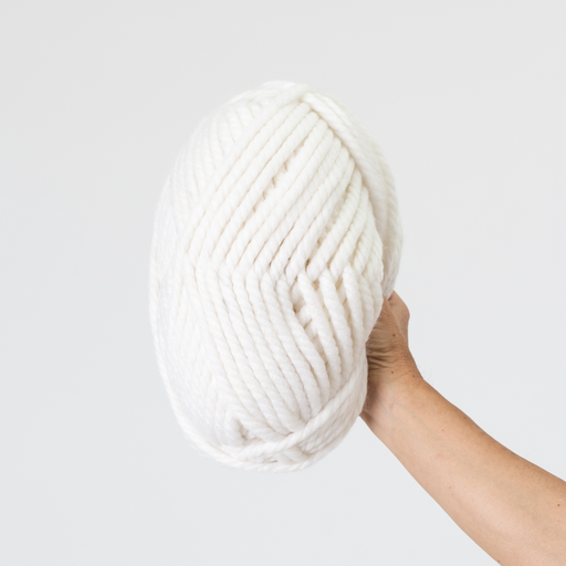 Super Chunky Seed Knit Blanket: White - KNUS