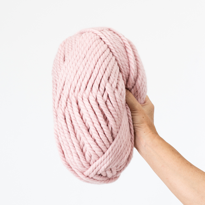 Super Chunky Seed Knit Blanket: Blush Pink