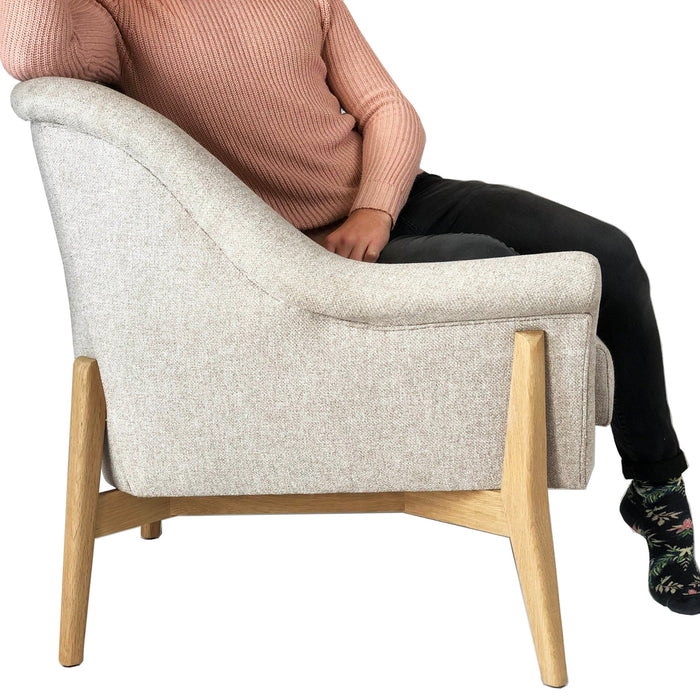 Amara Chair