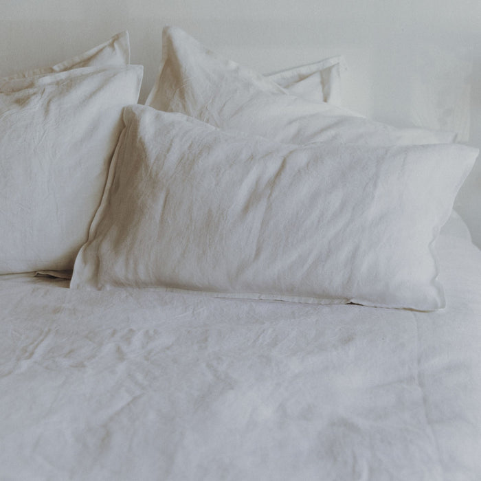 Beau Linen Bed Set Queen - KNUS
