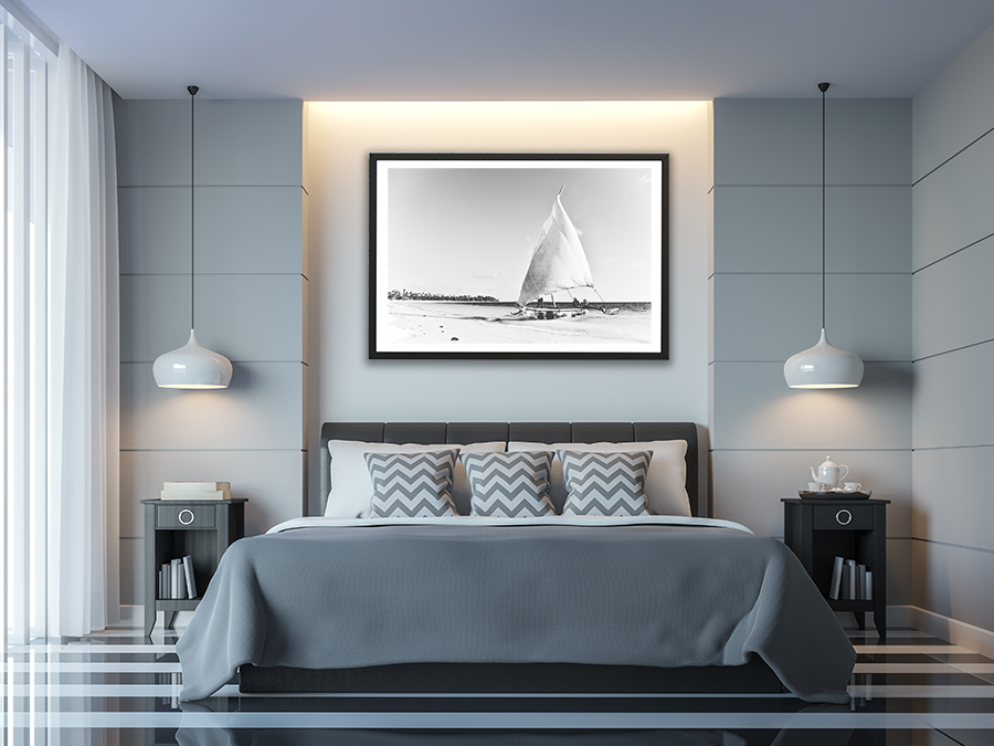 Horizon Sailing Art Print